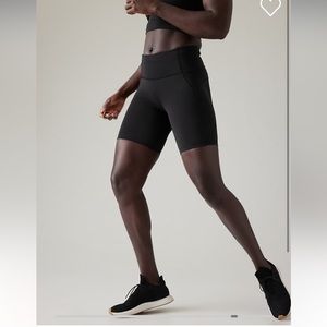 Athleta Ultimate Stash 7 Short